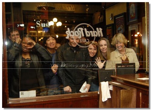 Let us in to see Pete - D20_3939.JPG